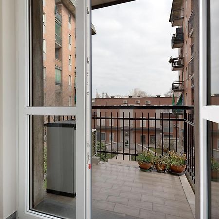 Dergano Comfy Apartment - 250 M Far From M3 米兰 外观 照片