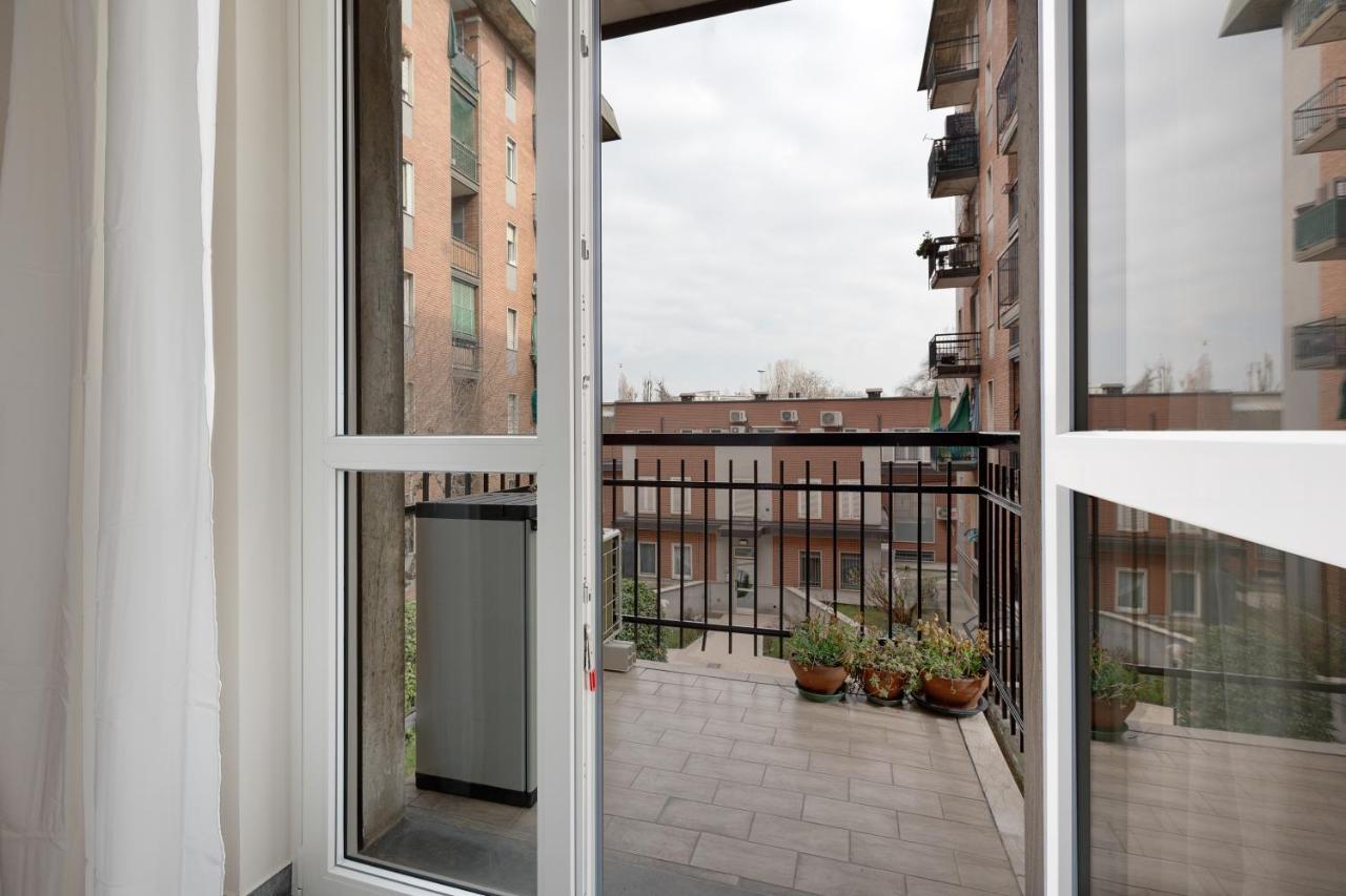 Dergano Comfy Apartment - 250 M Far From M3 米兰 外观 照片